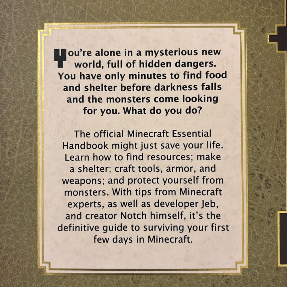 Minecraft Essential Handbook - Picture 3 of 4